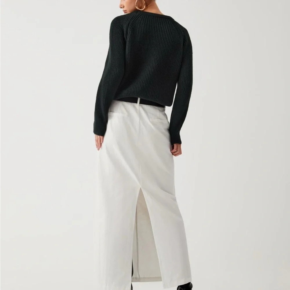 NWT Commense Keep Me Close Cutout Sweater - Picture 2 of 6